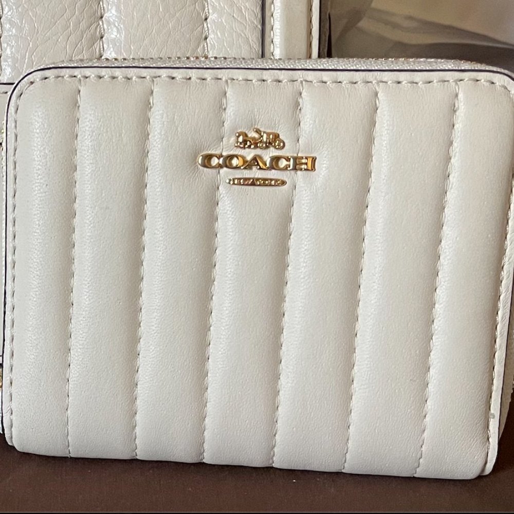 SMALL Quilted ZIP AROUND WALLET